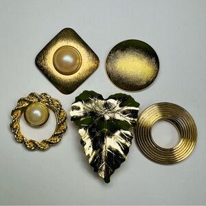 Vintage gold tone scarf clips lot